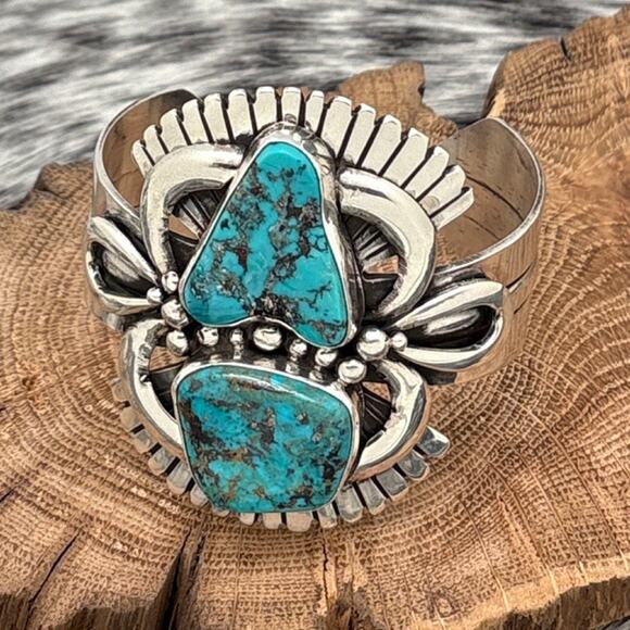 1980s ROBERT KELLY Sterling Silver & Turquoise Cuff Bracelet Fans Fancy Loops - Picture 1 of 6